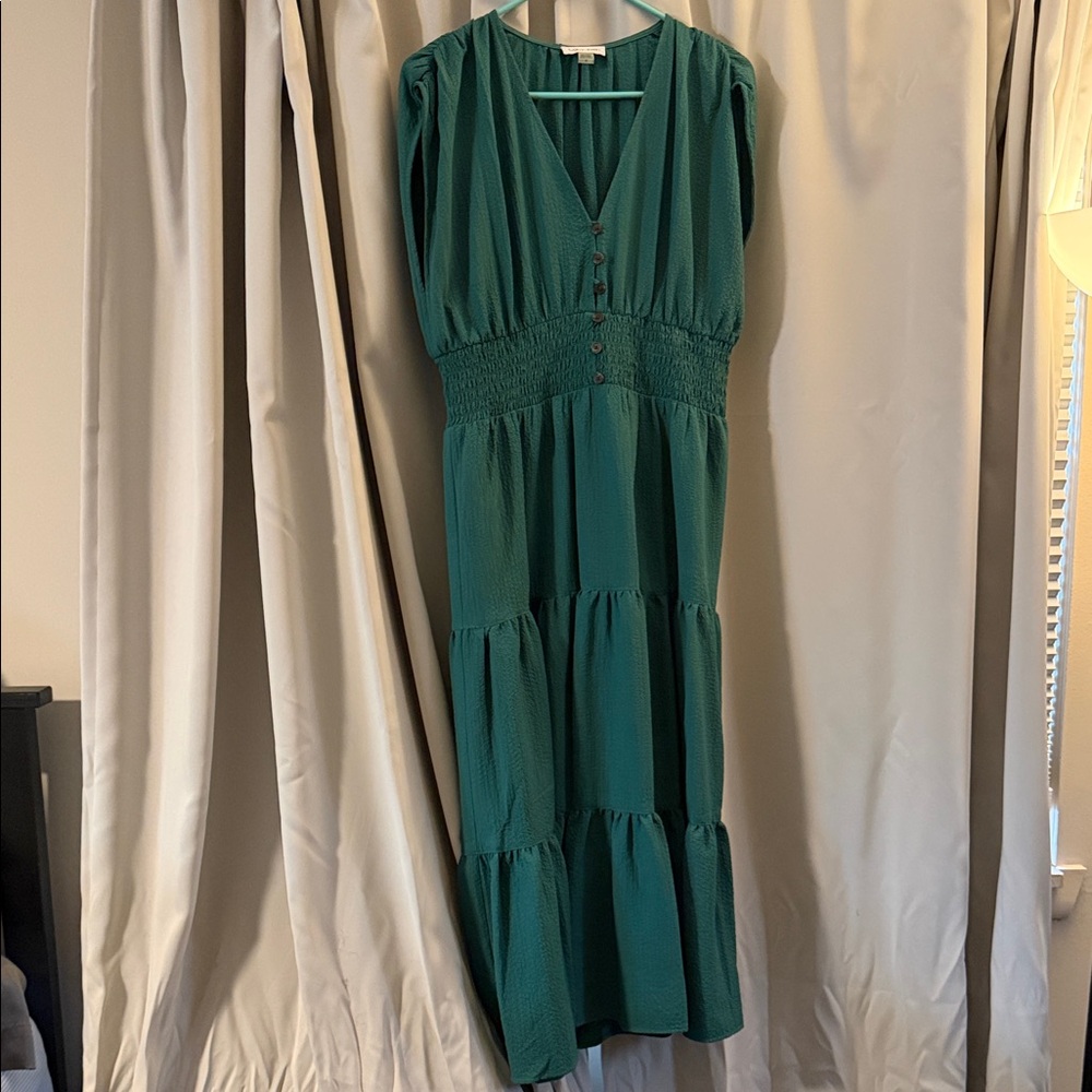 Calvin Klein Emerald Green Tiered V-Neck Maxi Dress